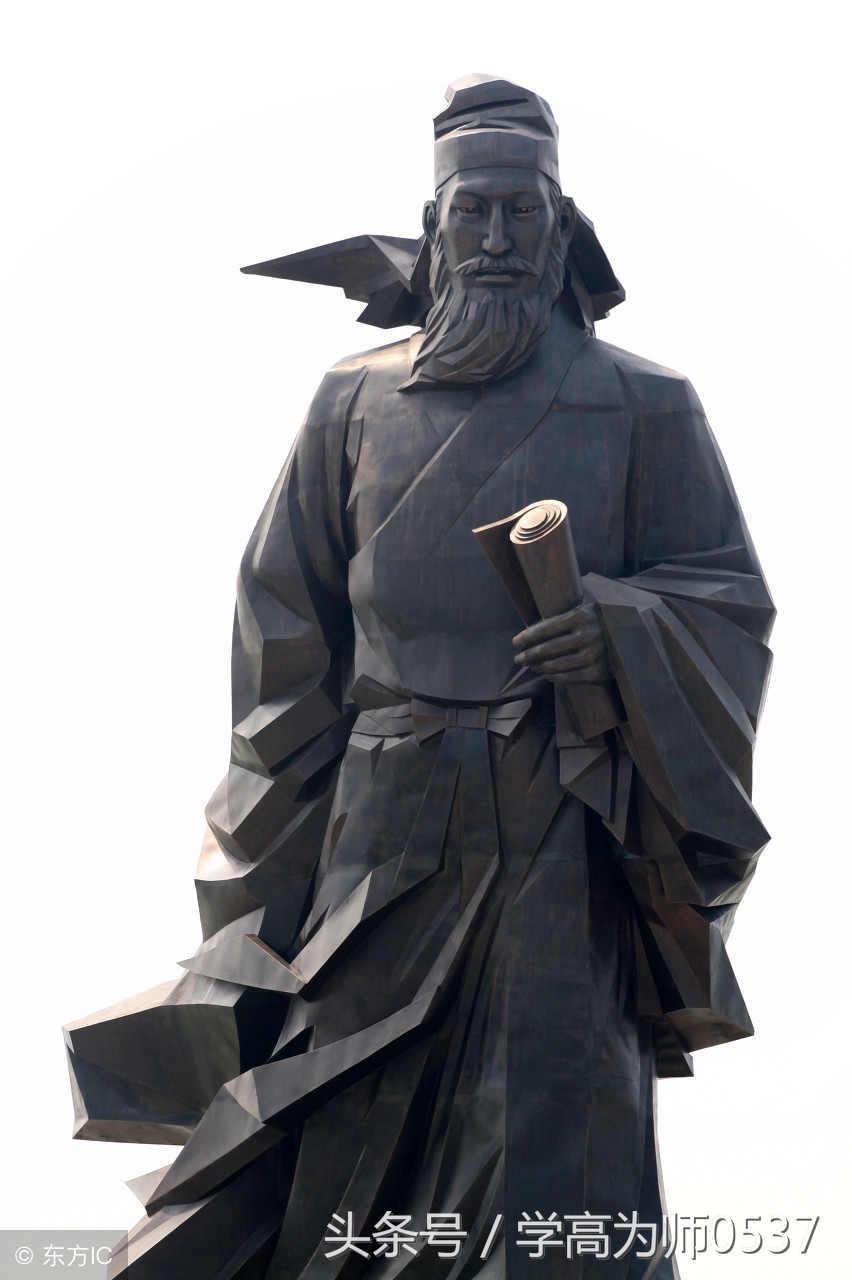 赞美祖国的古诗有哪些（歌颂祖国的诗词大全） 第1张