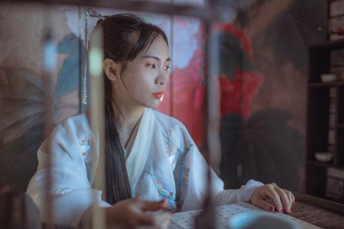 鹧鸪天代人赋辛弃疾翻译及赏析（辛弃疾代人赋鹧鸪天全文分享） 第5张