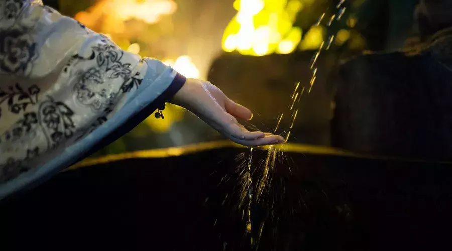 形容爱情的诗歌（最美的十首爱情古诗词） 第17张