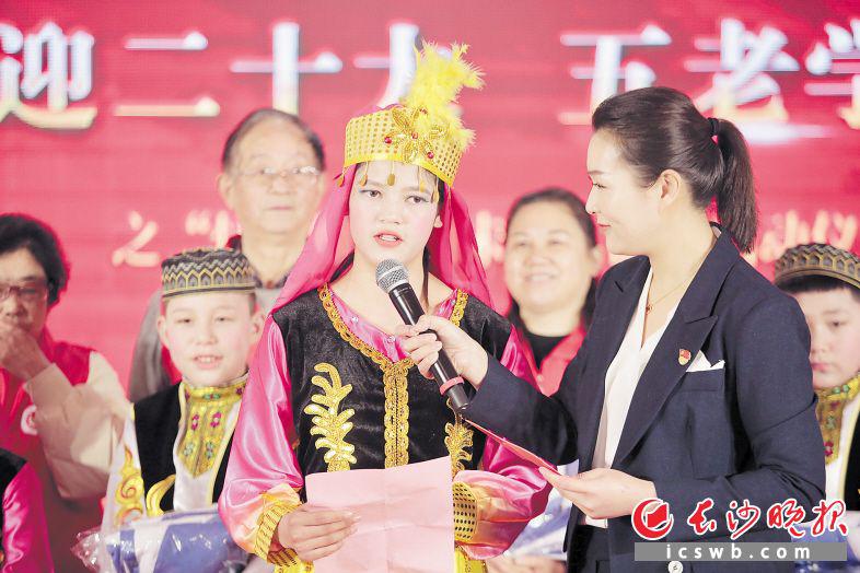 关于爱心的故事简短（真实而感人的爱心小故事） 第5张