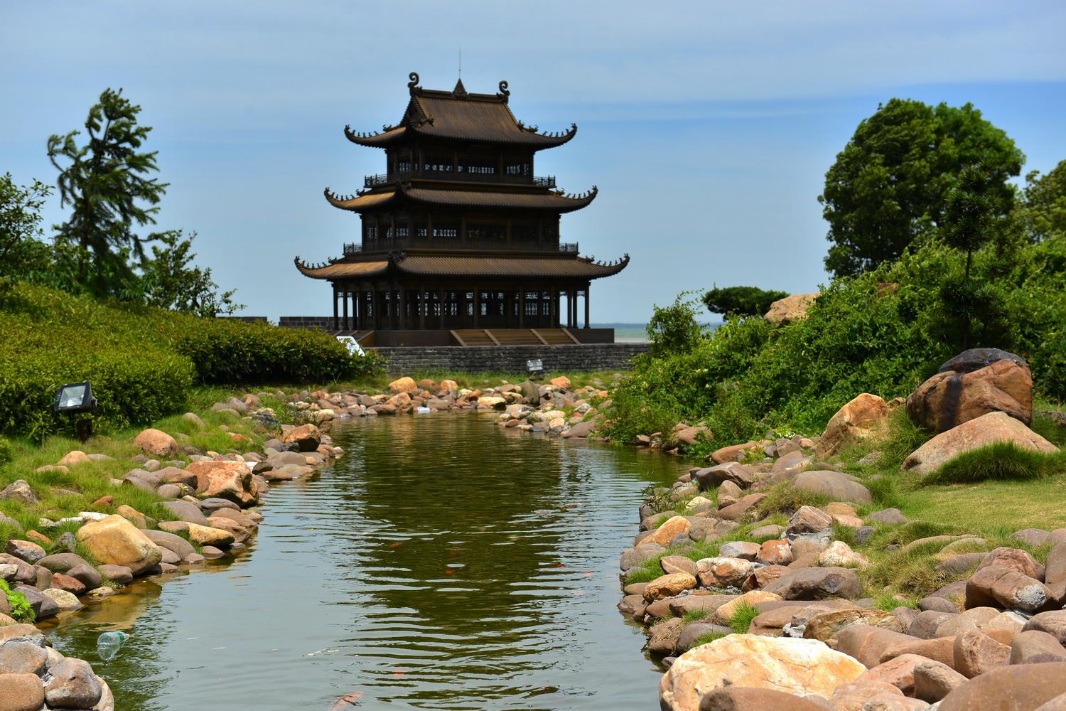 昔闻洞庭水全诗赏析（登岳阳楼的思想感情） 第3张