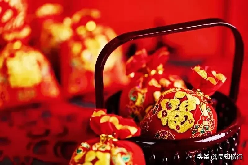 描写辞旧迎新的诗句（表达辞旧迎新的古诗句） 第21张