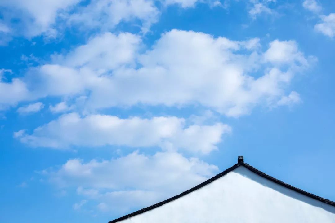 爱情名诗名句大全（浪漫的爱情诗句分享） 第5张