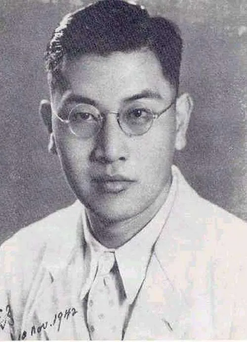 戴望舒的现代诗歌短诗（戴望舒最经典的十首短诗） 第1张