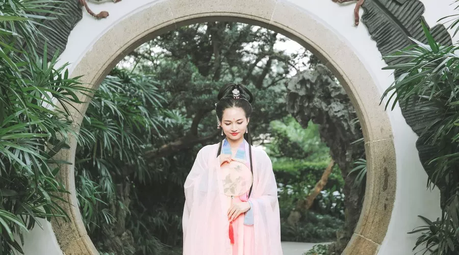 古诗相思的意思全解（相思的经典诗句大全） 第3张