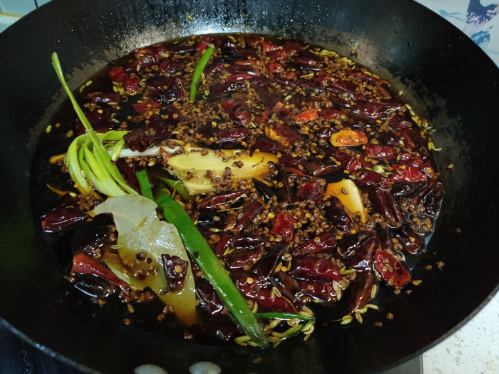 卤鸭脖一定要焯水吗（卤鸭脖怎么样内外都入味） 第17张