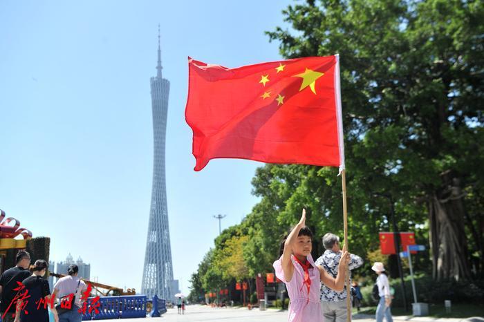 教师人生格言励志简短（教师教育格言座右铭） 第3张