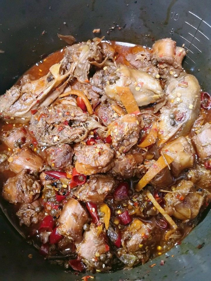 怎样卤鸭肠好吃（鸭脖要泡多久） 第13张
