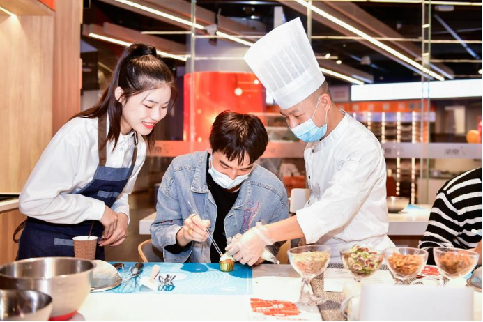 线下11.11人气持续火爆 京东超体重庆店客流量同比增长120% 第9张