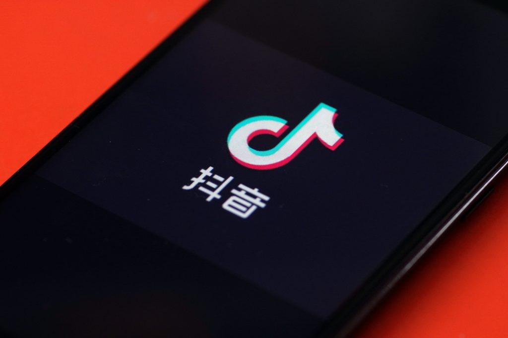 狂薅抖音免费流量之卡直播间广场 第1张