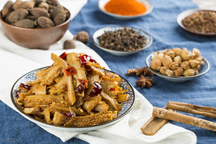 家常卤菜怎么做（自己在家怎么做卤菜） 第1张
