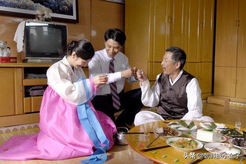 都说朝鲜族汉化严重，但有些民族习俗一直没变，比如结婚彩礼 第3张