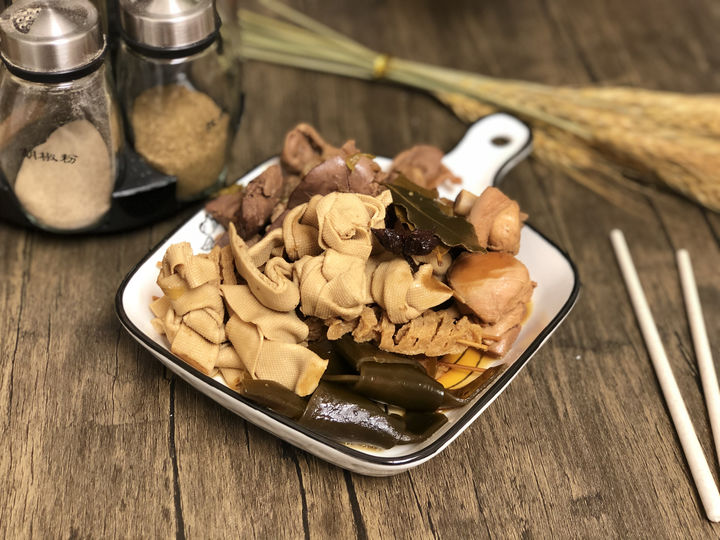 四川卤肉的做法及配料表（四川卤菜的制作方法） 第3张