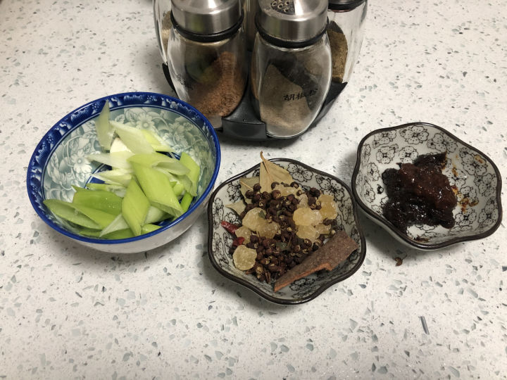 四川卤肉的做法及配料表（四川卤菜的制作方法） 第13张