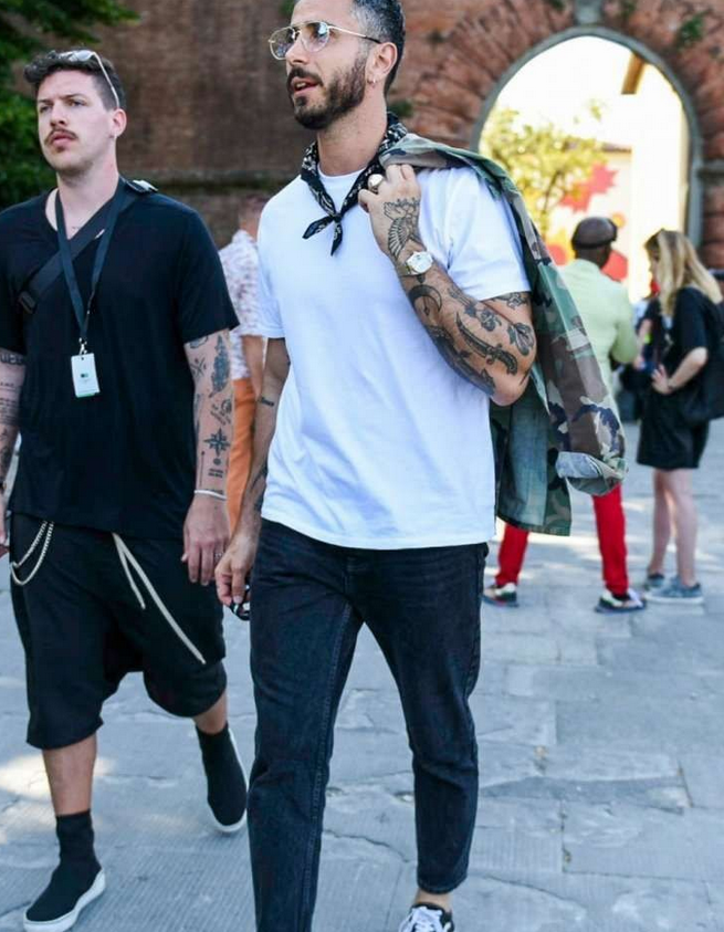 男生穿牛仔裤，怎么穿的舒服好看？ 第27张
