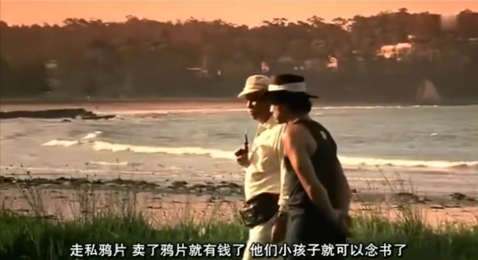成龙复杂的原生家庭：俩哥哥同父异母，俩姐姐同母异父，亲疏有别 第21张