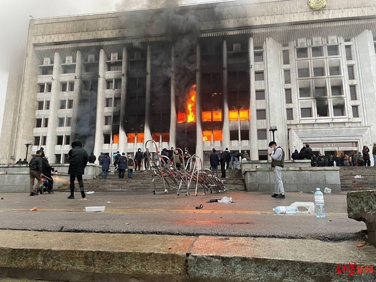 一夜之间，哈萨克斯坦全境进入紧急状态 在哈华人：断网失联、人身安全随时会受到威胁 第11张
