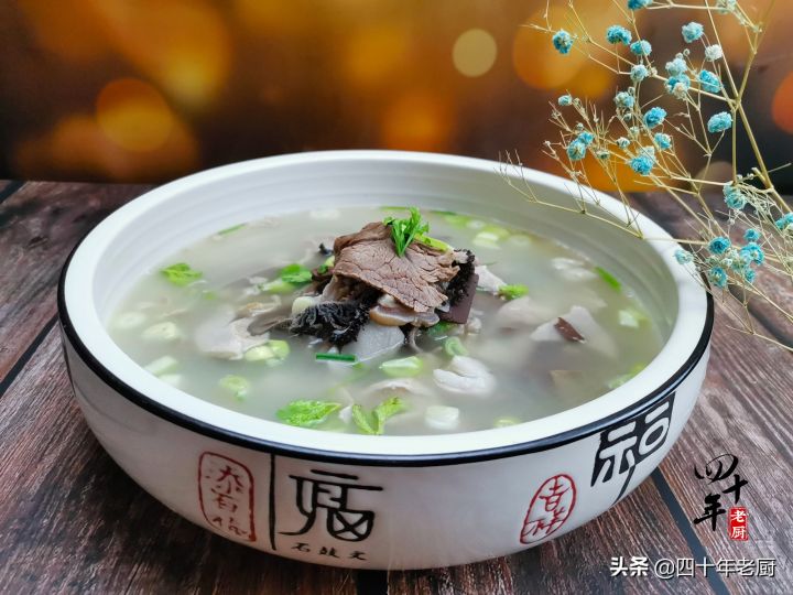 羊肉汤的做法家常做法（羊汤怎么做好喝又正宗） 第1张