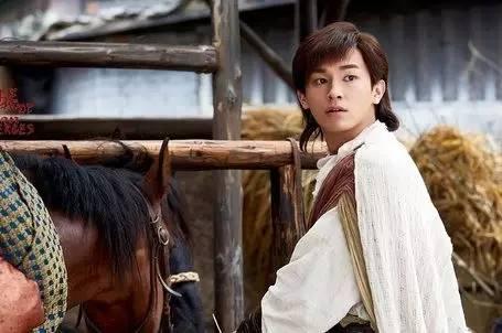 新《射雕》角色起底：新人李一桐惊艳，83版杨康出演新版黄药师 第5张