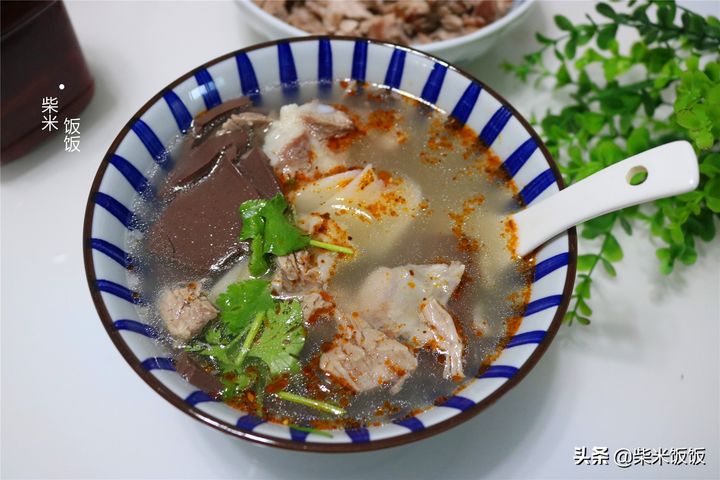 炖羊肉汤的正确方法（正宗羊肉汤配料） 第3张