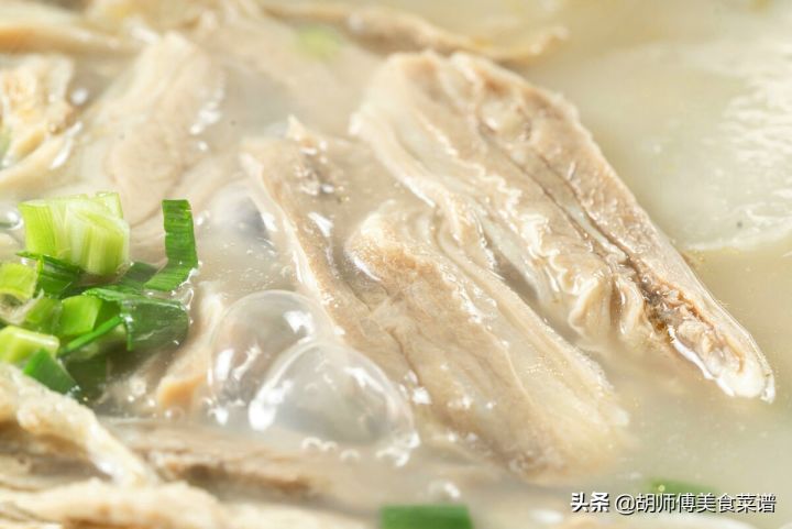正宗羊肉汤技术（家常羊肉汤的简单做法） 第9张