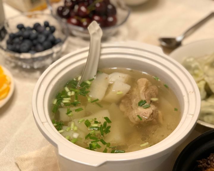 羊肉汤的做法大全（正宗羊肉汤的做法和配料） 第1张