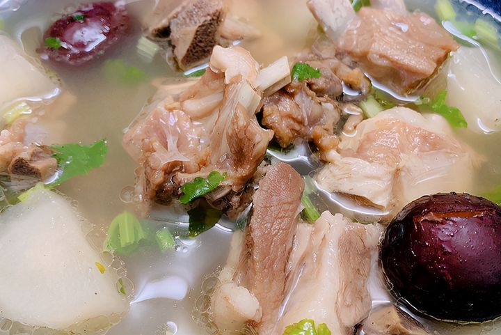 羊肉汤的做法大全（正宗羊肉汤的做法和配料） 第3张