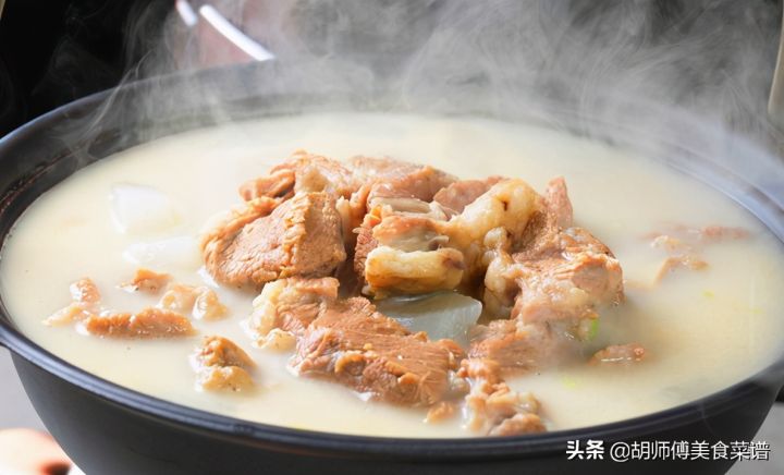 正宗羊汤的做法和配料（熬羊肉汤的正确方法） 第1张