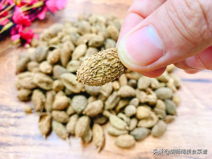 正宗羊汤的做法和配料（熬羊肉汤的正确方法） 第5张