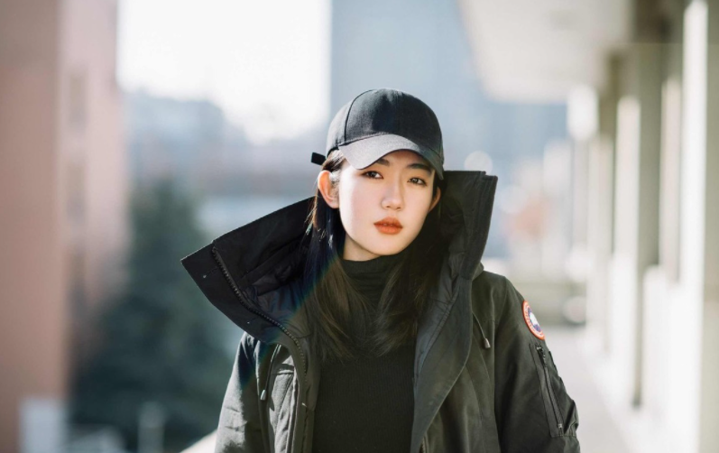 服装店怎样做反季促销(反季促销的利弊分析) 第1张