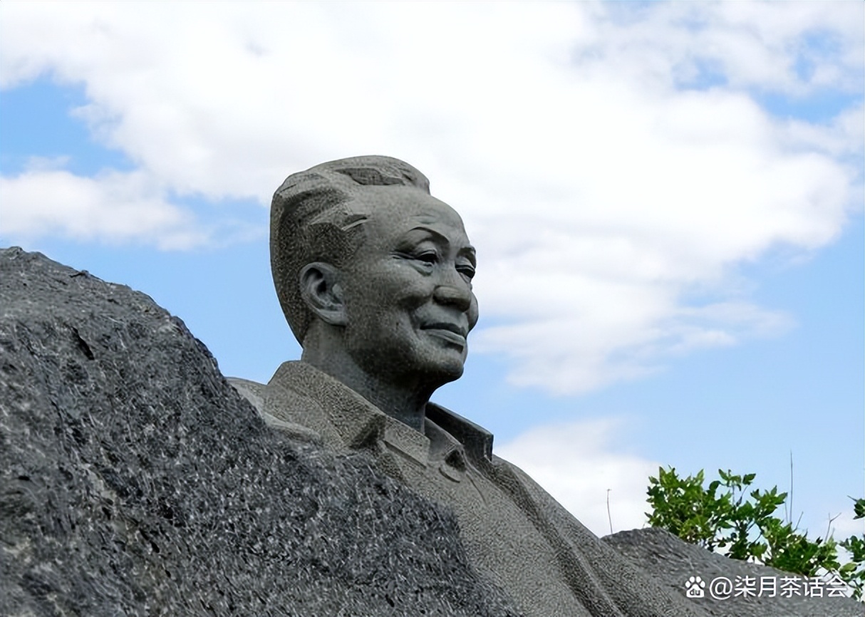 艾青原名叫什么（艾青人物简介详情） 第1张