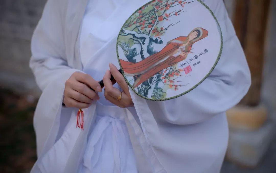 痴情诗句经典诗词（痴情的经典绝句鉴赏） 第9张