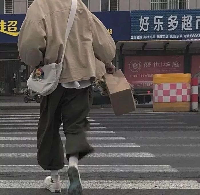 963143ddd8c74017bd0d7f92f7a958be-1 第21张