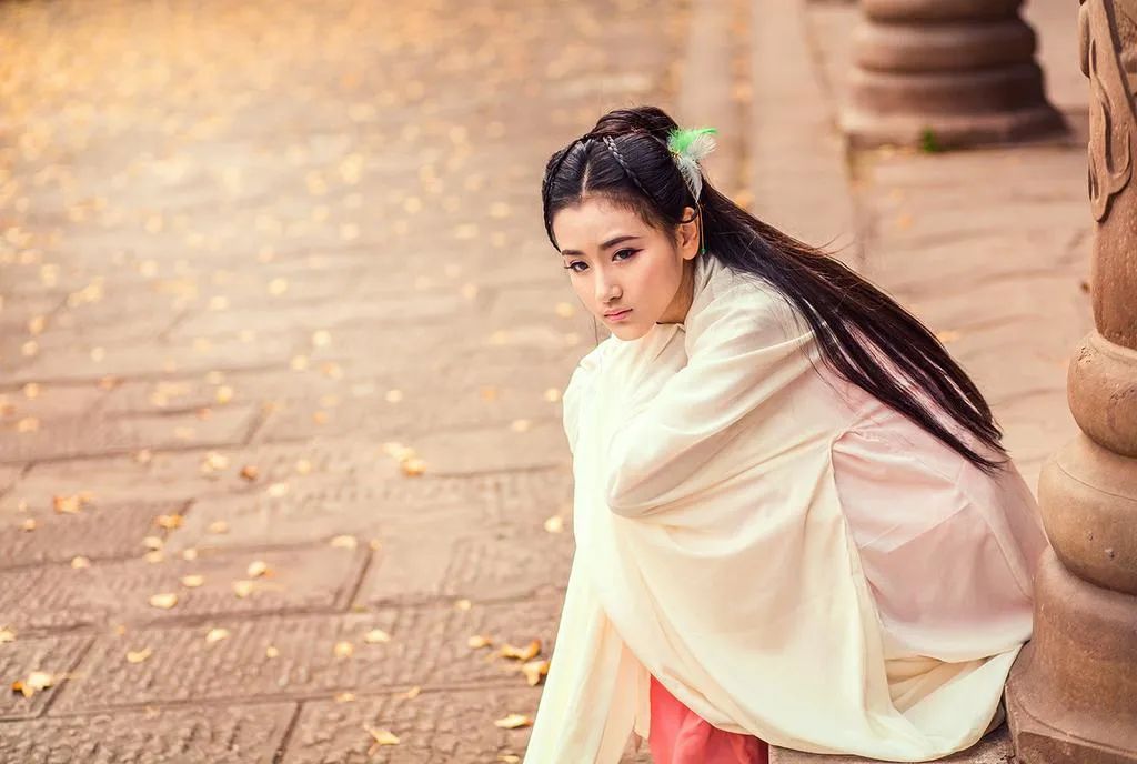 表达思念之情的诗句（古代相思的诗句经典） 第9张