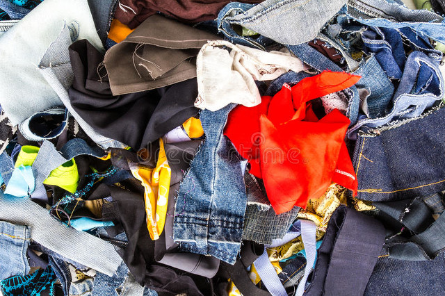 回收旧衣服赚钱的方式有哪些？目前回收多少钱一吨？这里有答案 第1张