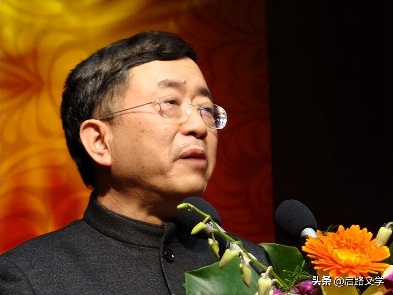 余秋雨的作品有哪些（余秋雨的个人资料） 第3张
