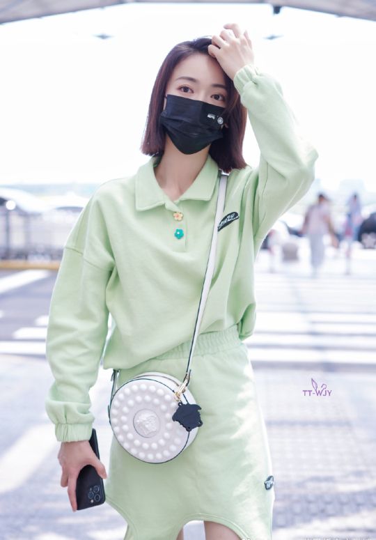 1455d4a6e8fa45738c1d1d859a8f1715 第9张