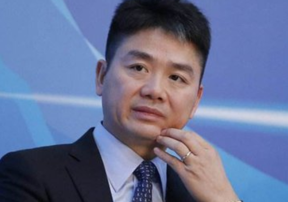 刘强东：把章泽天的女儿宠成公主，前任生的儿子却是他一生的痛 第11张