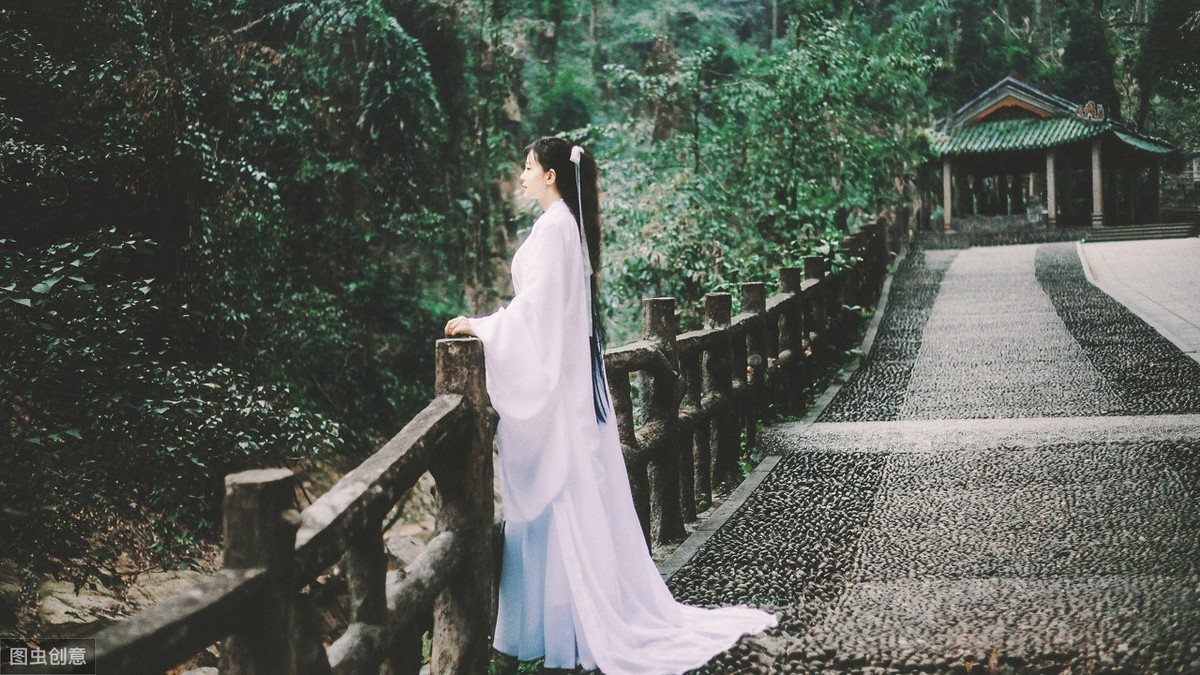 忆秦娥李白意境分析（忆秦娥李白赏析） 第5张