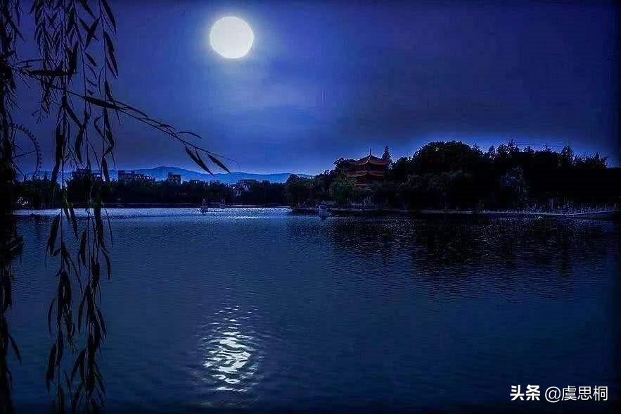 春江花月夜作者简介（张若虚春江花月夜赏析） 第3张