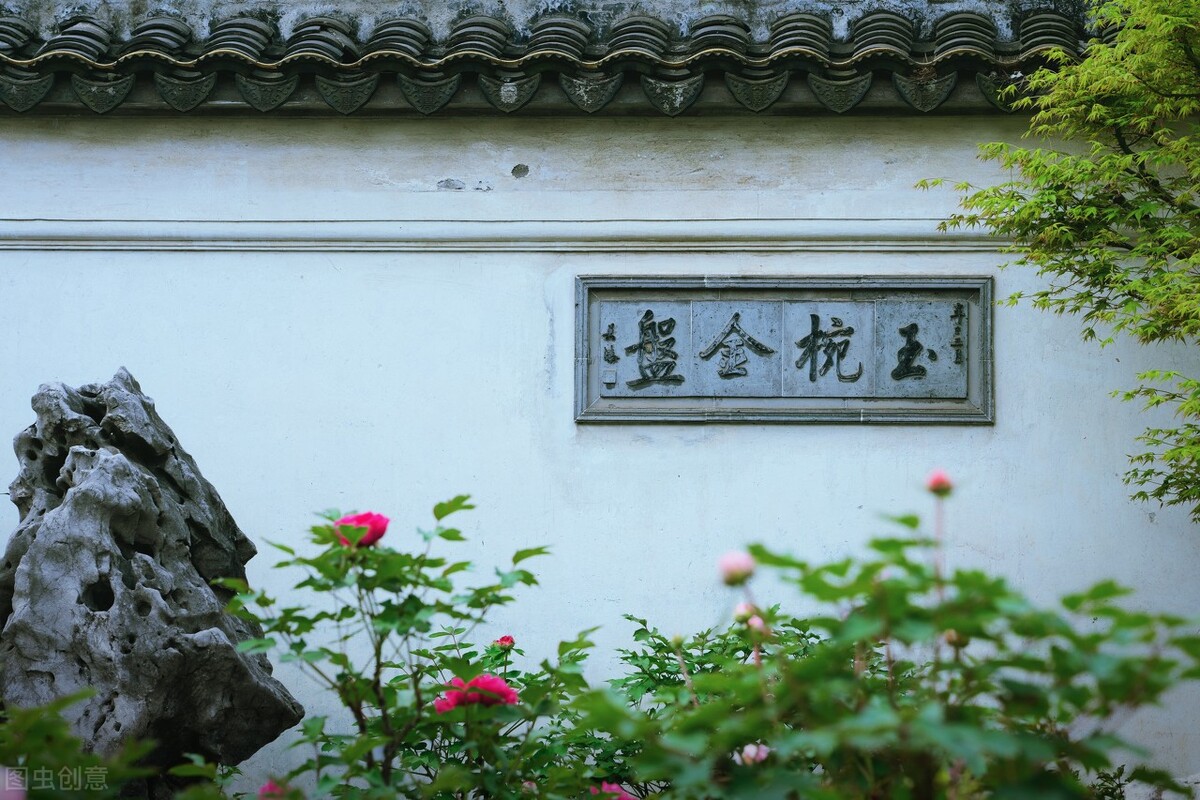 世界上最美的情诗散文（10首最经典的浪漫情诗） 第3张