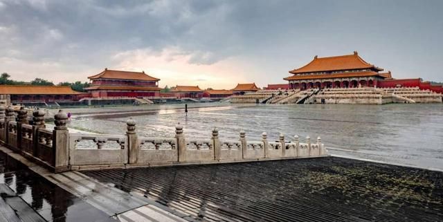 爱国格言和古诗词（和爱国有关的诗） 第9张
