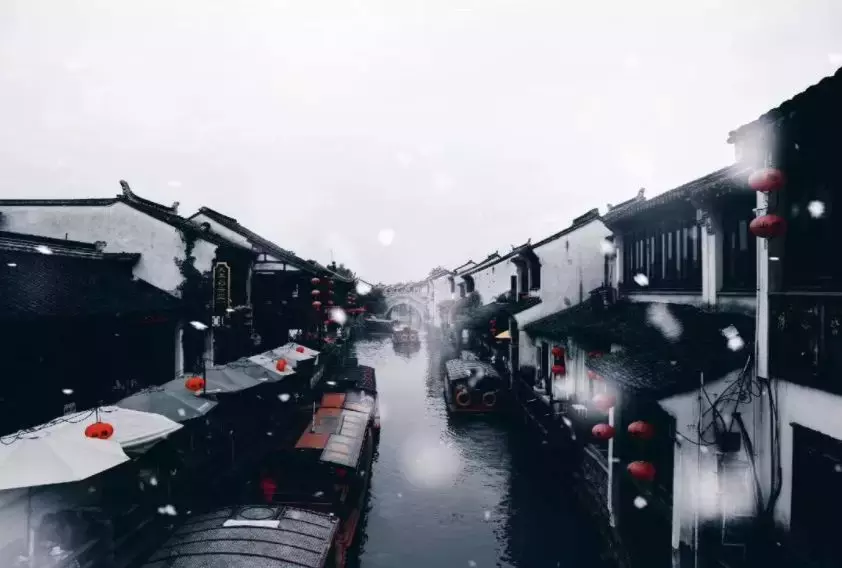 关于雪的现代诗歌（描写大雪的现代诗歌） 第9张