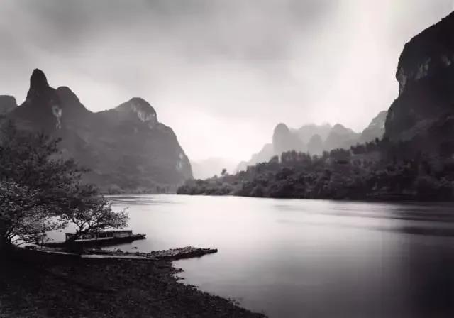 题破山寺后禅院赏析（与送友人主题一致的诗歌） 第1张