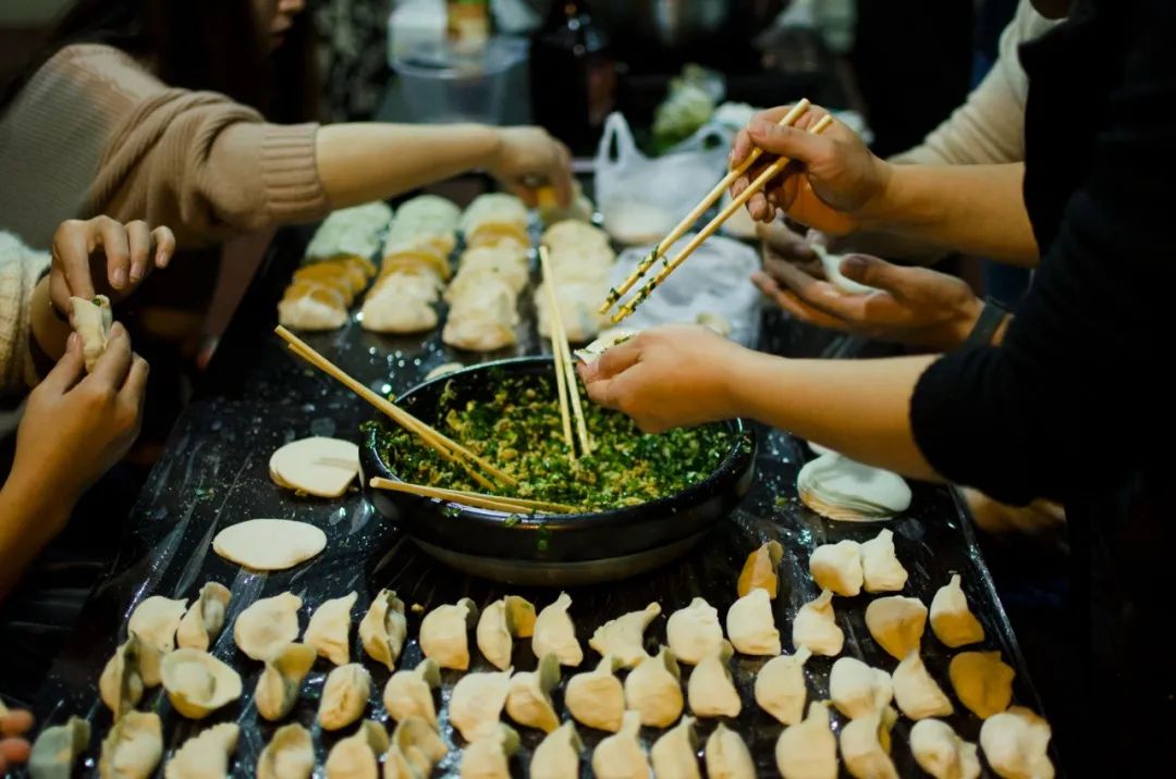 迎接新年的优美句子大全（辞旧迎新的励志句子） 第11张
