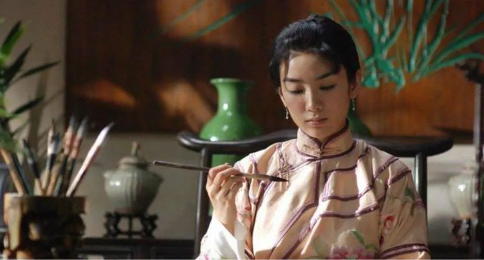 形容女性的诗句优雅知性（赞美女人气质涵养的古诗） 第17张