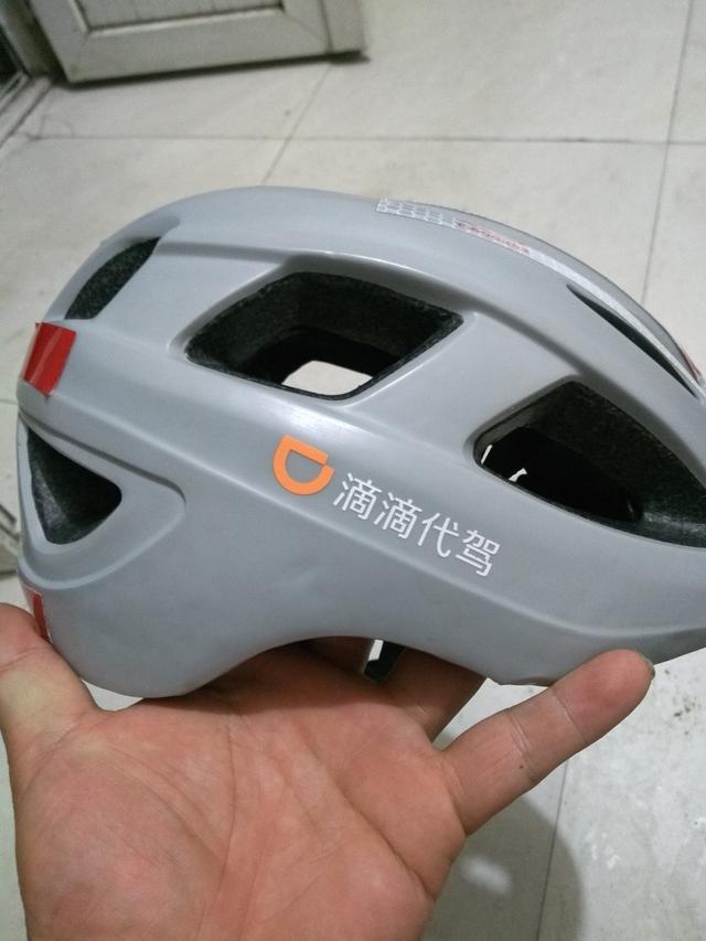 代驾自己准备什么东西（如何做一名合格的代驾司机） 第3张