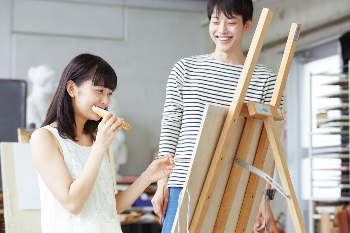 怎样和女孩子聊天找话题（找话题的技巧推荐） 第1张