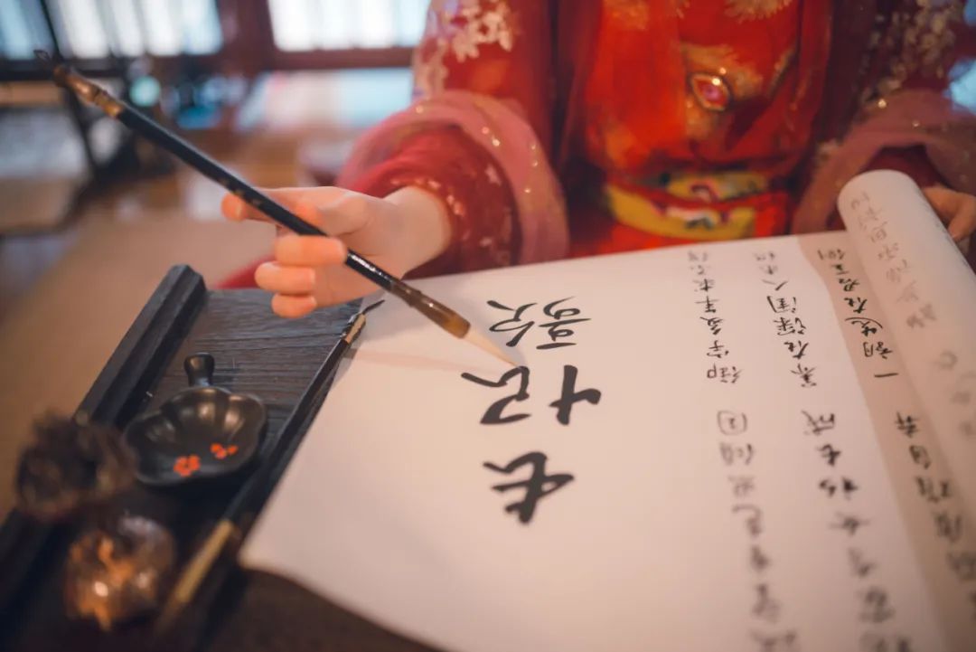 有意境的古诗词爱情（描写忠贞爱情的诗句古诗词） 第7张