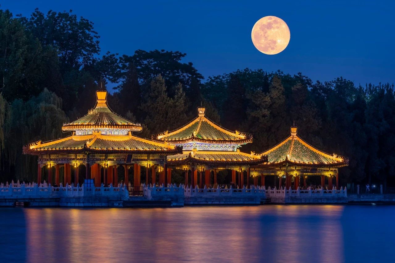 中秋古诗祝福（中秋节美好祝愿的古诗） 第7张